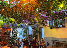 Το Σπιτικό Γαλακτομπούρεκο Παραδοσιακό καφενείον Γαλάνη