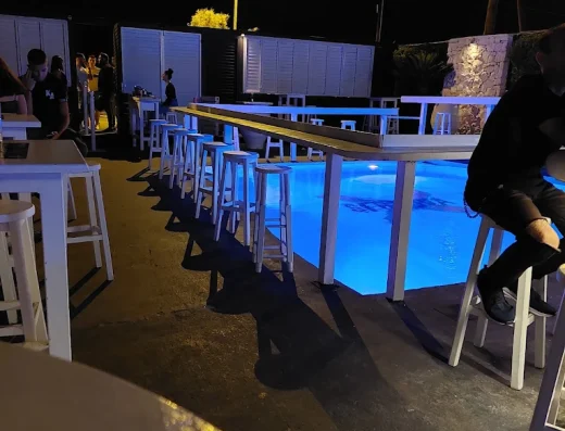 Mojo Nightclub & Cocktail Bar