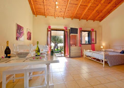 Renata Rooms & Studios