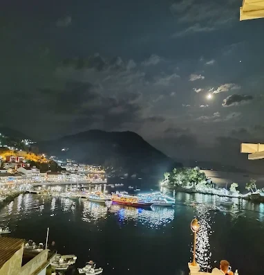 AVRA Ο.Ε