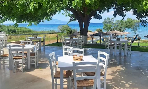Menteni beach bar & restaurant Zakynthos