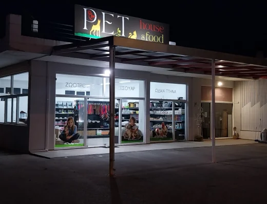 PET HOUSE AND FOOD